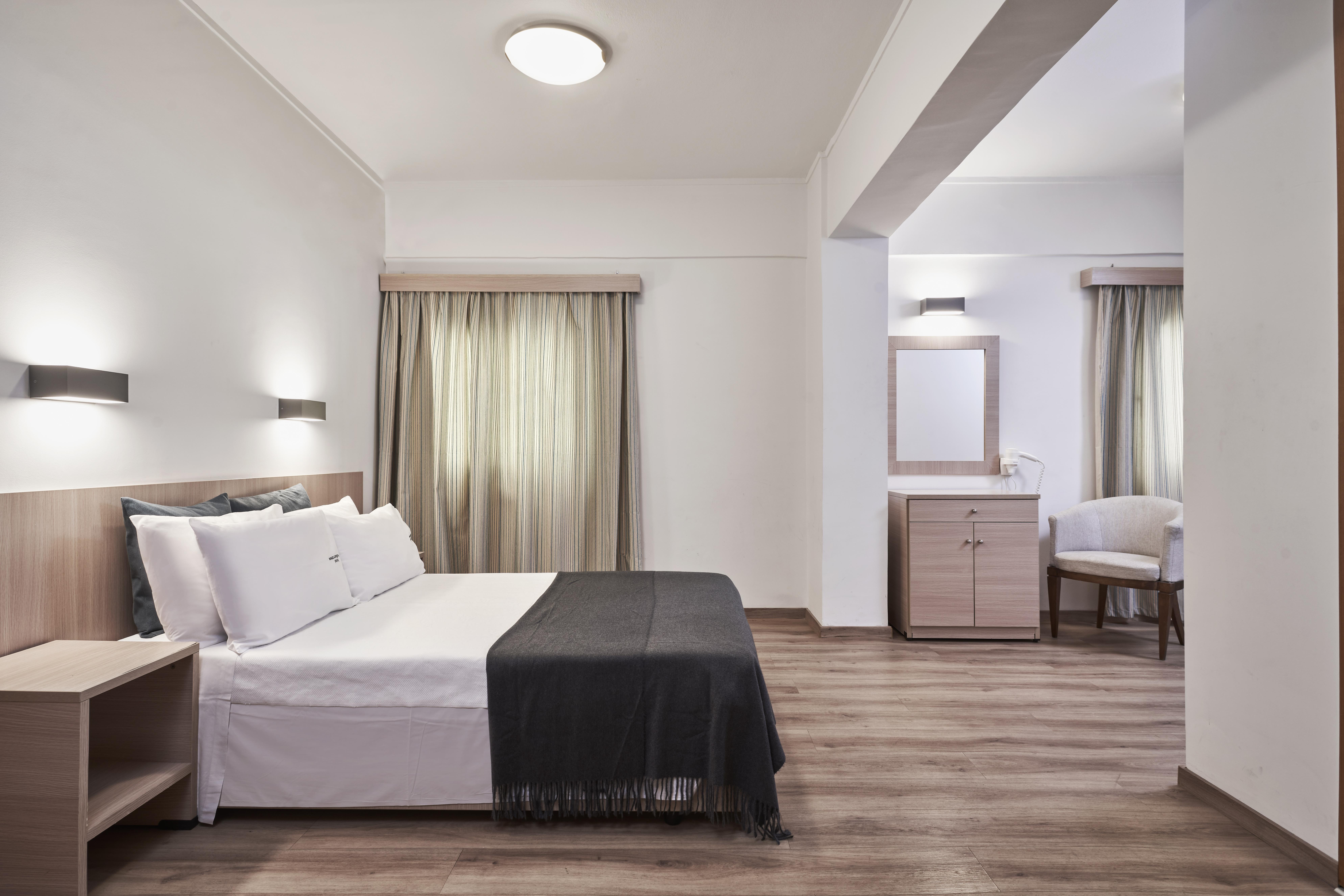 Mediterranee Patras Ngoại thất bức ảnh